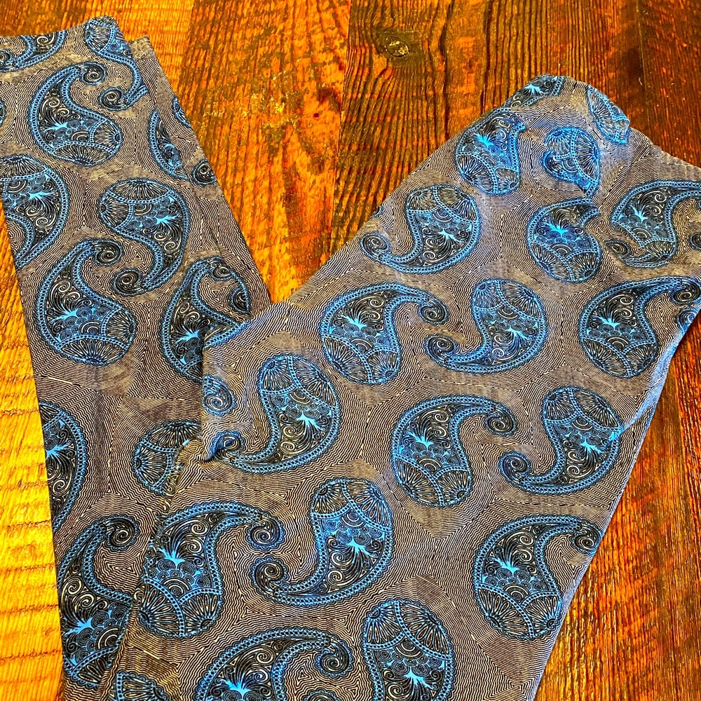 LulaRoe Paisley TC leggings